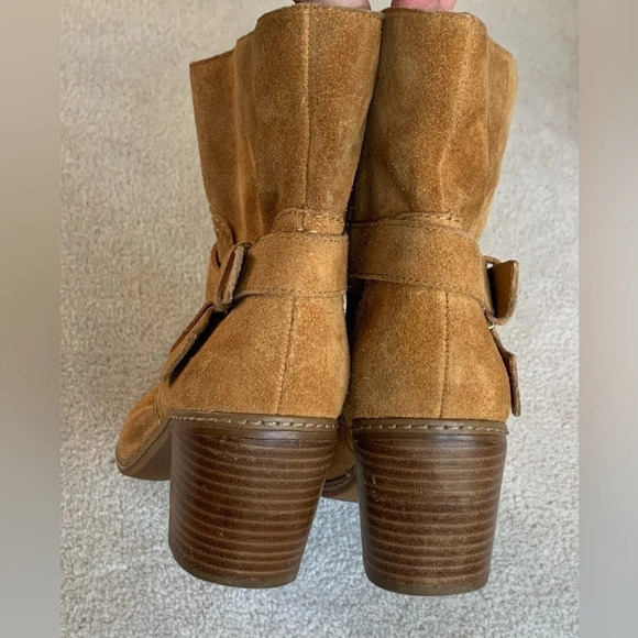 AK Anne Klein Suede bootiesS Brown size 7 - Picture 4 of 16